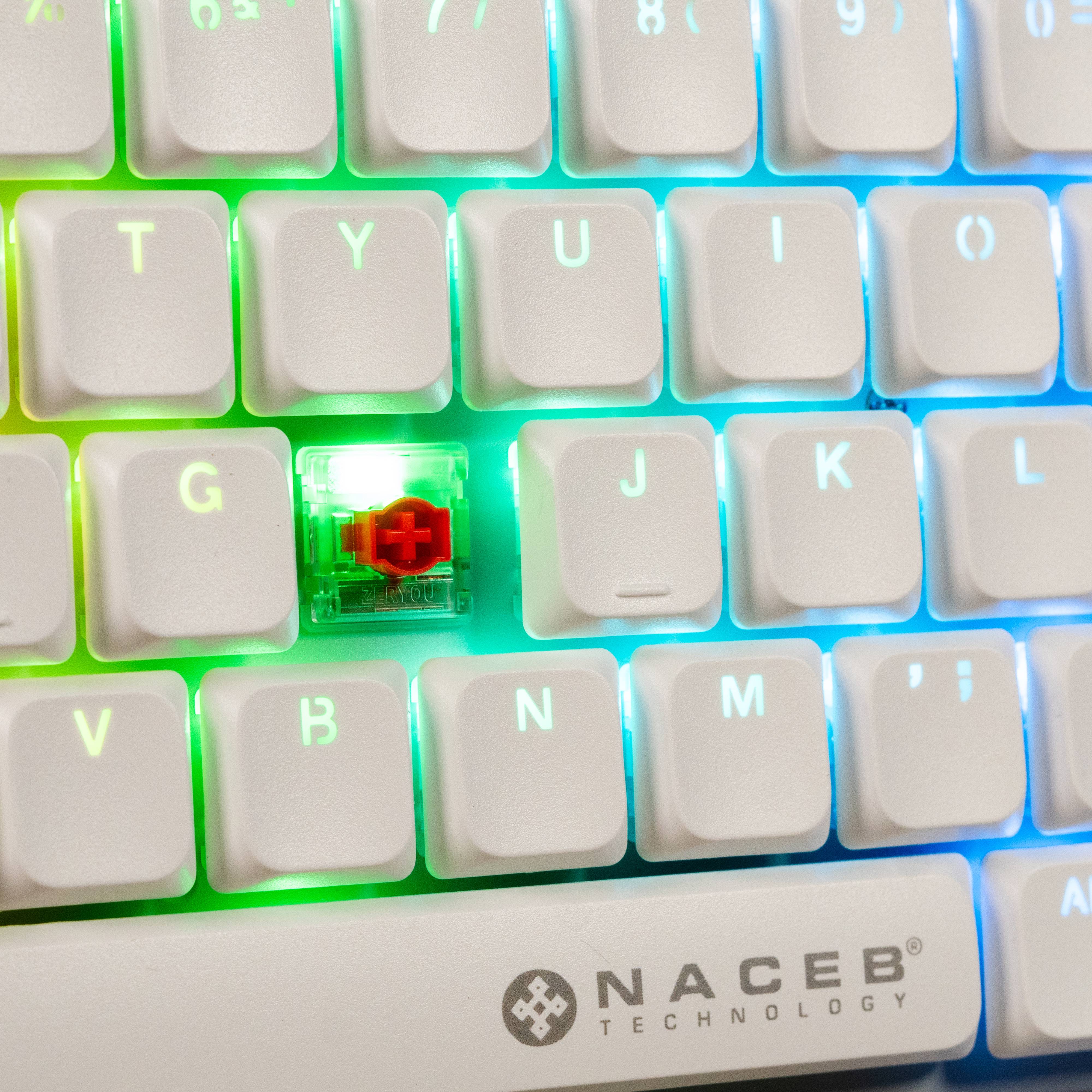 NACEB TECLADO MECANICO TKL GAMER LOW PROFILE RGB 80  K1009 87 TECLAS FULL BLANCAS -